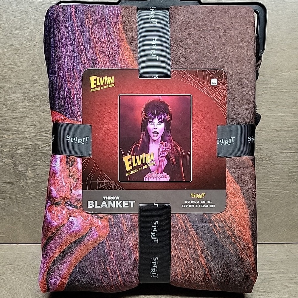 Elvira Throw Blanket 50 x 60 Inches Mistress of the Dark Sexy Horror Diva Beauty